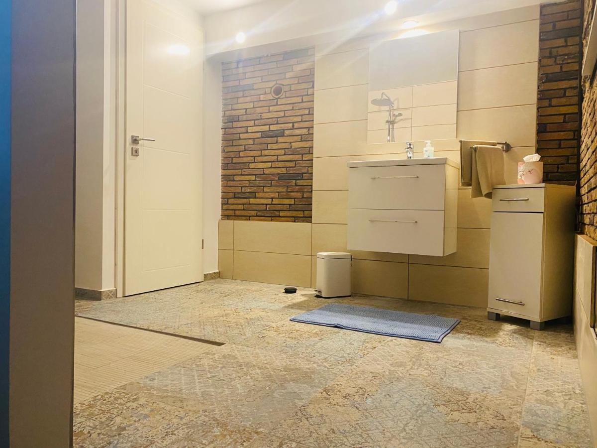 Tinyhaus & Souterrain Apartment In Ortenberg Ortenberg  Eksteriør bilde