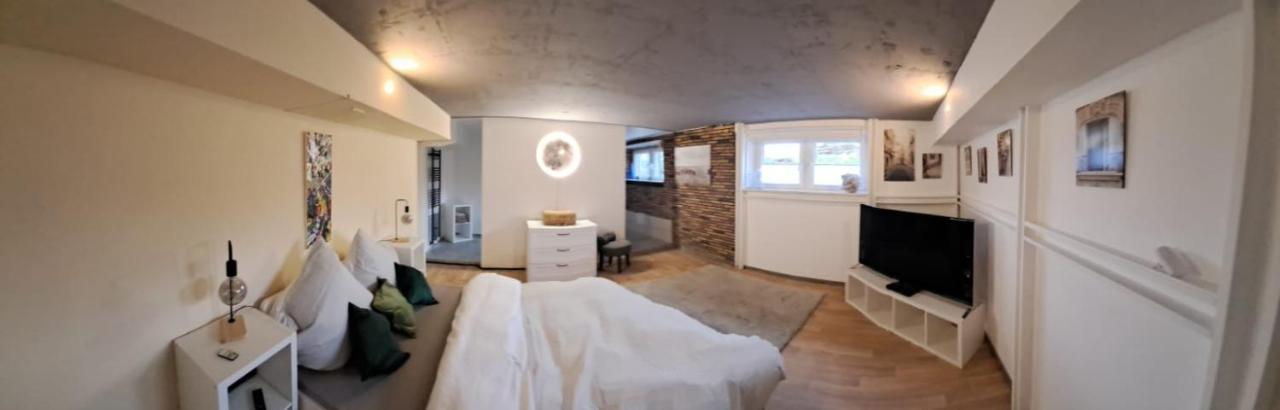 Tinyhaus & Souterrain Apartment In Ortenberg Ortenberg  Eksteriør bilde
